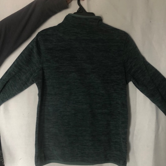 Kids Heather Green Old Navy pullover - Picture 2 of 2